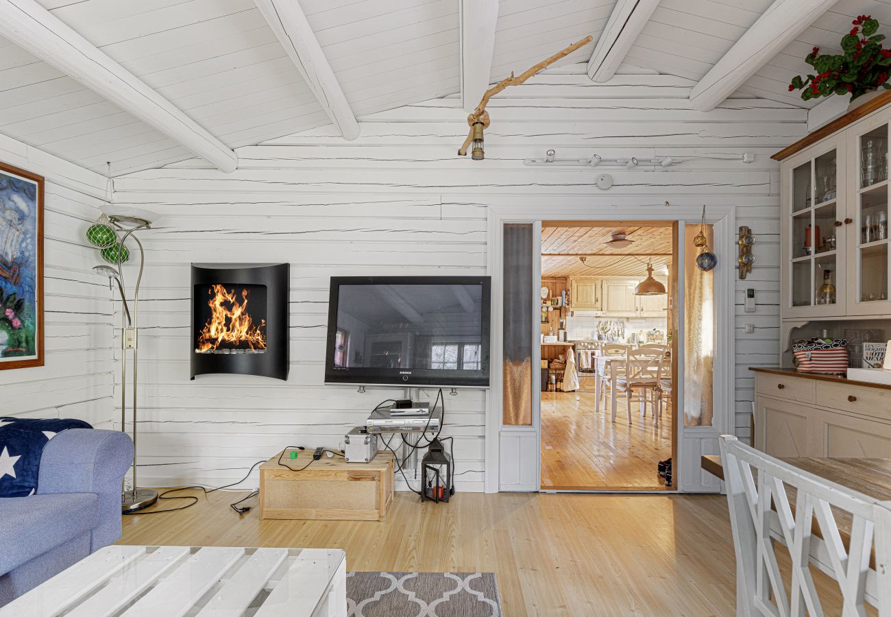Cottage in Ornö - Cozy cottage on Island