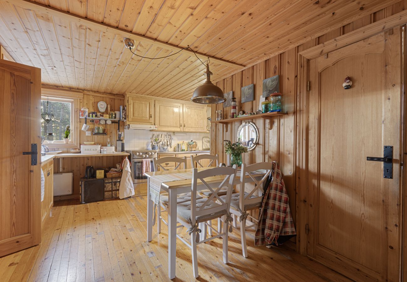 Cottage in Ornö - Cozy cottage on Island