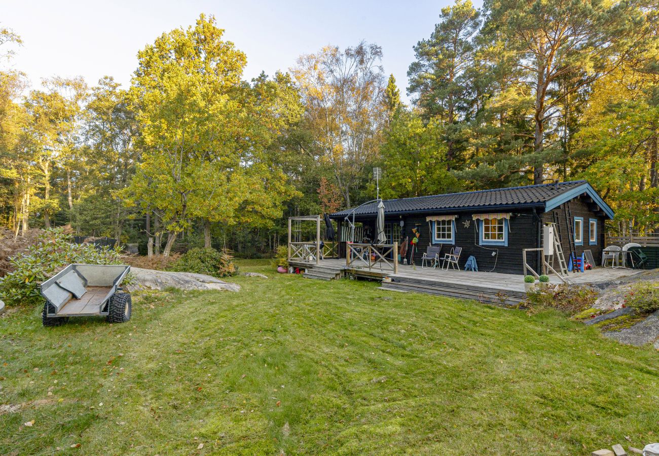Cottage in Ornö - Cozy cottage on Island