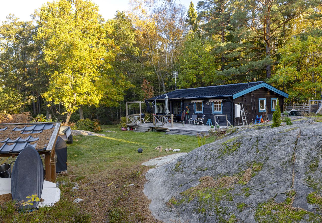 Cottage in Ornö - Cozy cottage on Island
