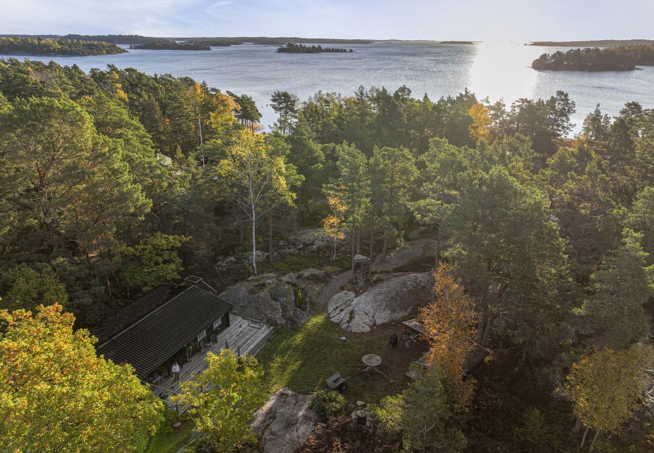 Cottage in Ornö - Cozy cottage on Island