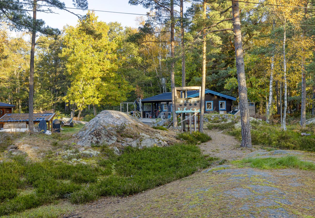 Cottage in Ornö - Cozy cottage on Island