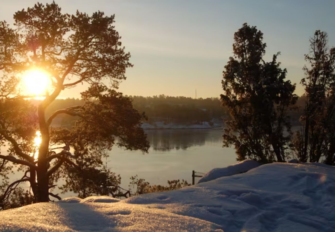 House in Djurhamn - Dream cottage in the Stockholm archipelago
