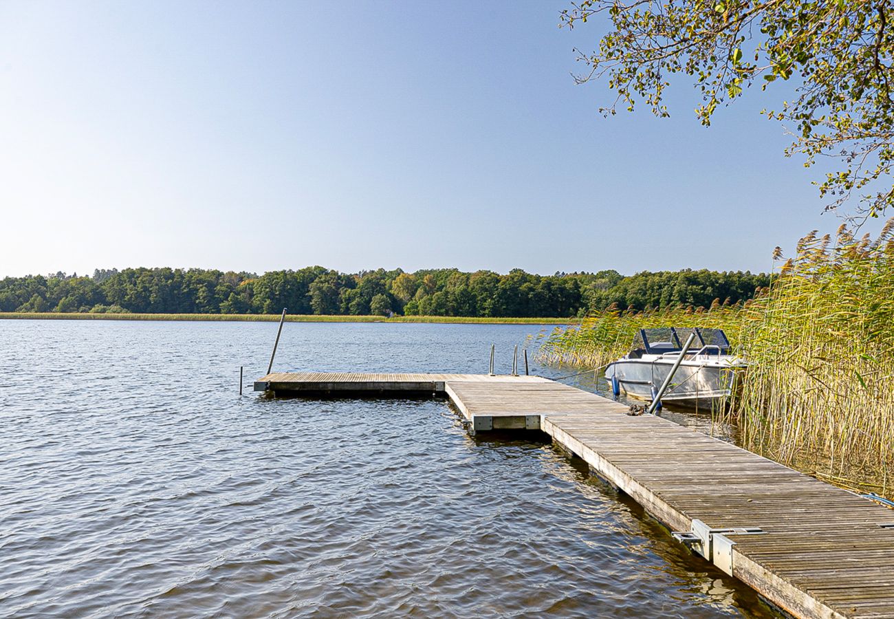 Villa in Bro - Dream location with lake view near BroHof-Golf