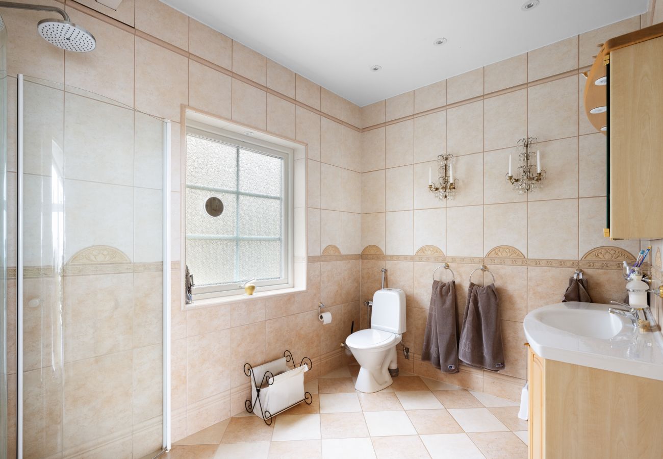 Villa in Tyresö - Fantastic villa with extra everything