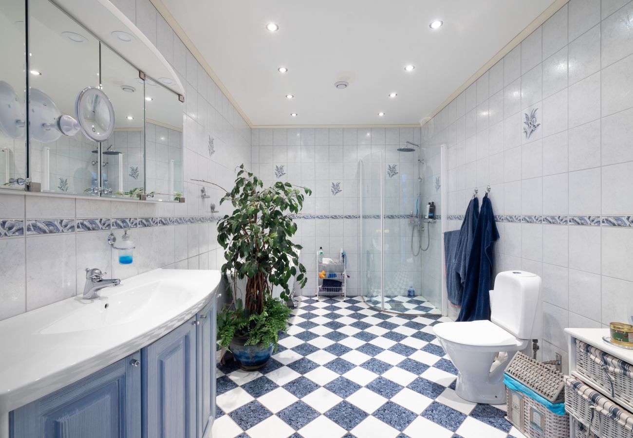 Villa in Tyresö - Fantastic villa with extra everything