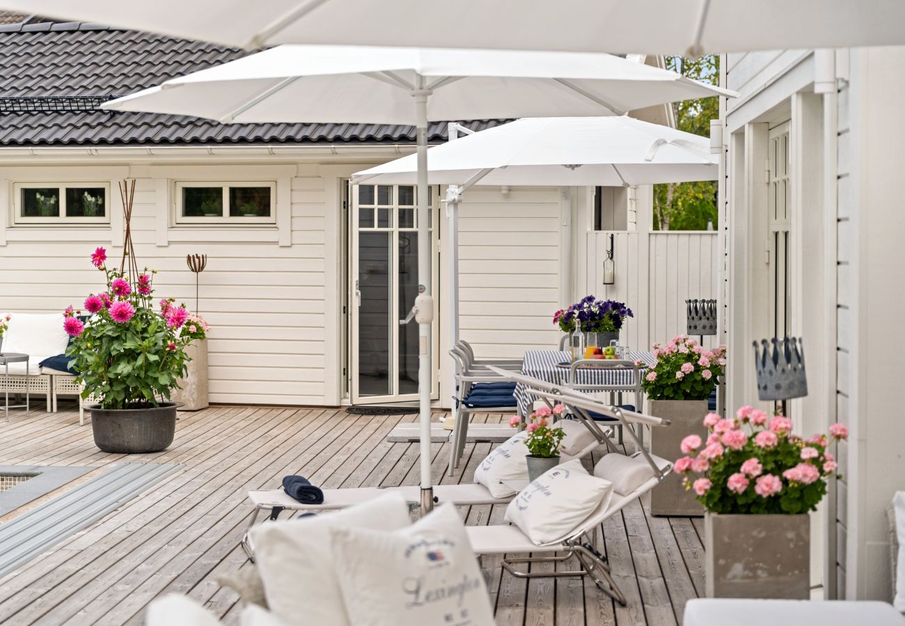 Villa in Saltsjö-Boo - Flower villa Saltsjö-Boo