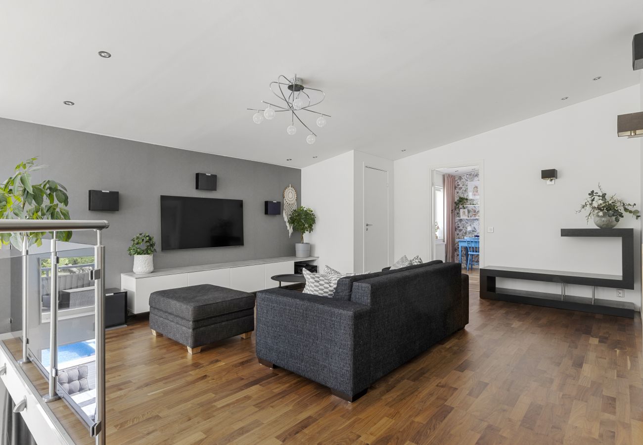 Villa i Ågesta - Lyxig villa i Stockholm