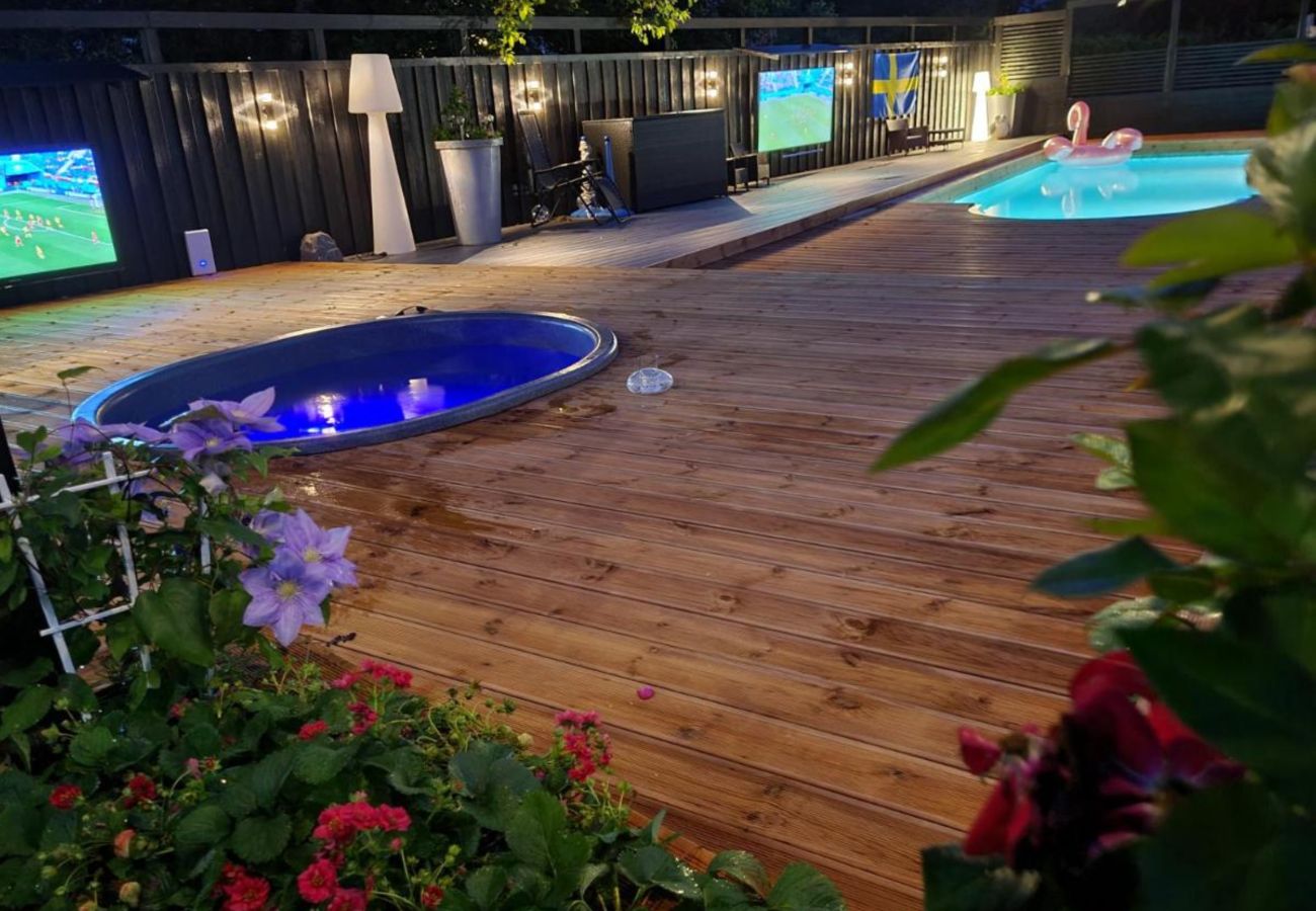 Villa i Ågesta - Lyxig villa i Stockholm