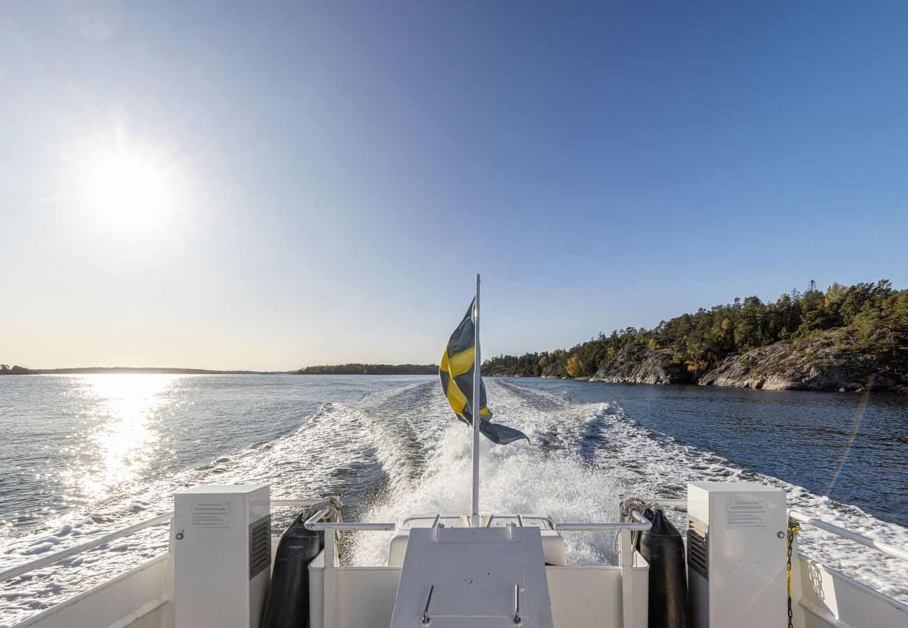Lanthus i Ornö - Mysig stuga på Ornö