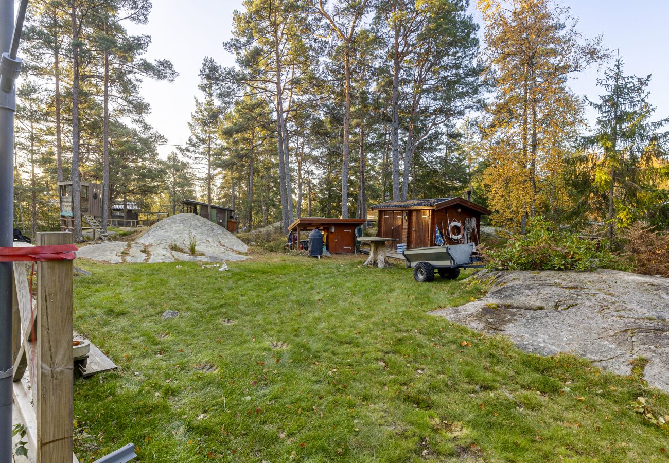 Lanthus i Ornö - Mysig stuga på Ornö