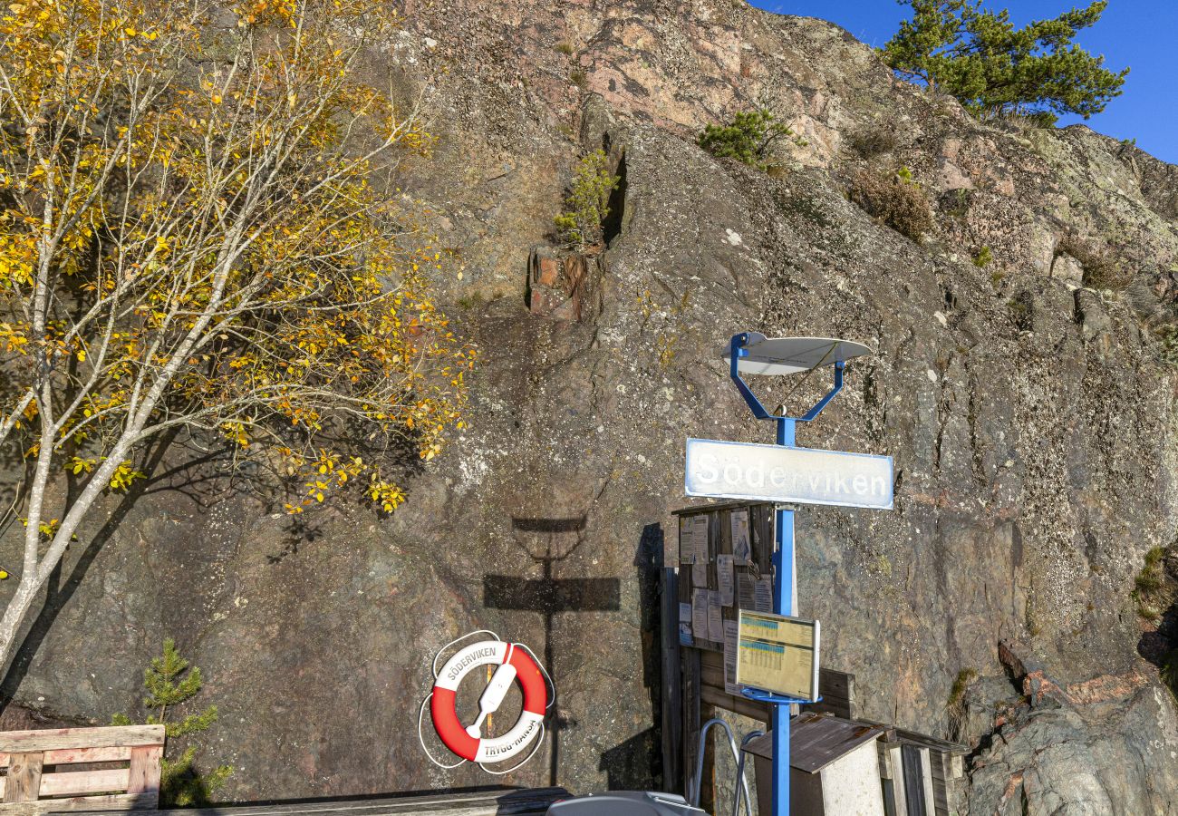 Lanthus i Ornö - Mysig stuga på Ornö