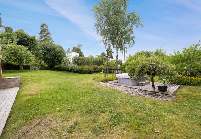 Villa i Saltsjö-Boo - Idyllic archipelago villa near Stockholm Villa i Saltsjö-Boo - Idyllic archipelago villa near Stockholm