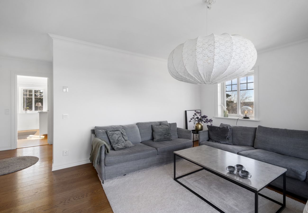 Villa i Värmdö - Lyxvilla med pool och havsutsikt i Stockholms skärgård