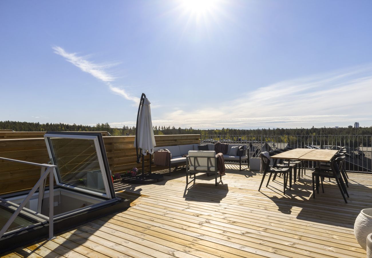 Radhus i Älta - Modernt Radhus