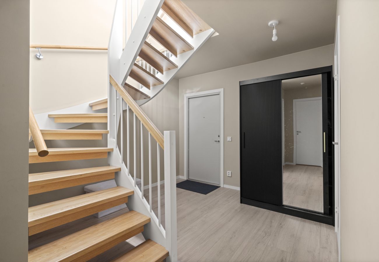Radhus i Älta - Modernt Radhus