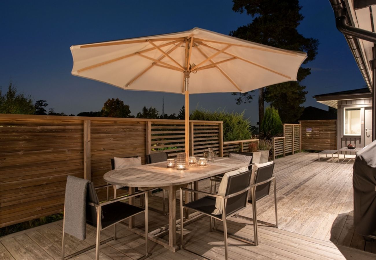 Villa i Täby - Modern Swedish Villa