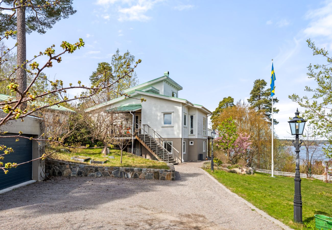 Villa i Nacka -  Skärgårds villa Katt  Vänlig