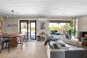 Villa i Värmdö - Golf and Pool Retreat